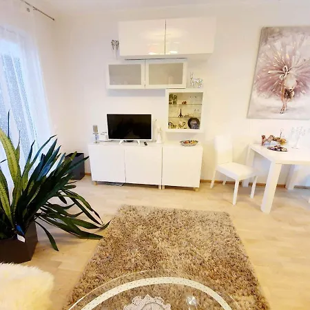 Kasekodu Apartament *